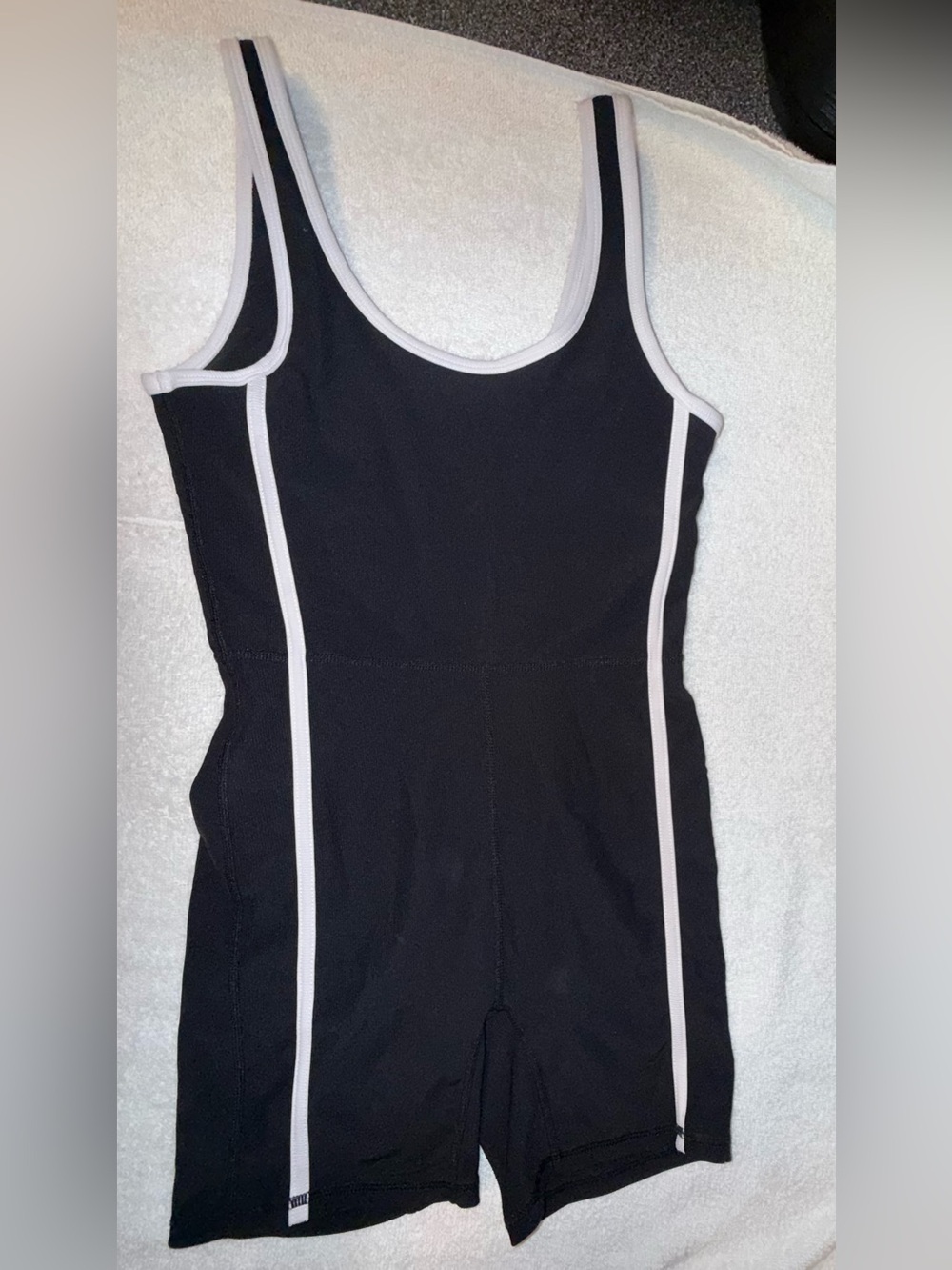 Wilco‎ Black Scoop-Neck Romper with White Trim Size XS Adult